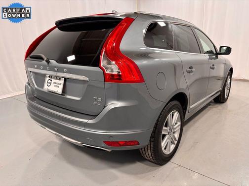 2017 Volvo XC60 T5 Inscription