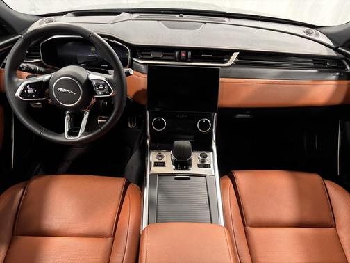 2024 Jaguar XF R-Dynamic SE P250 AWD Automatic