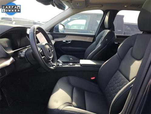 2025 Volvo XC90 B6 Plus 7-Seater