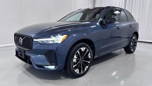 Denim Blue Metallic 2026 Volvo XC60 B5 Plus