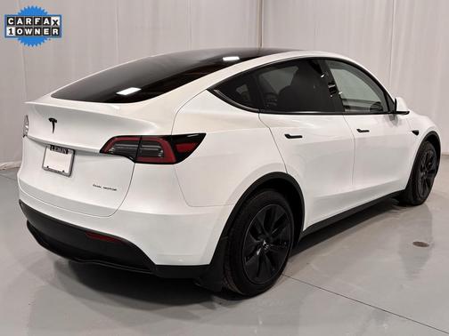 2024 Tesla Model Y Long Range Dual Motor All-Wheel Drive