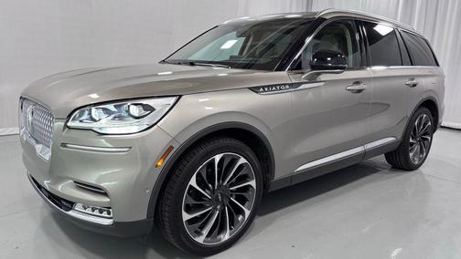 Jewel Sandstone Metallic Premium Colorant 2023 Lincoln Aviator Reserve AWD