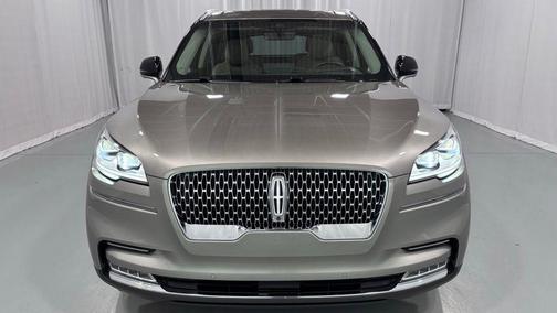 Jewel Sandstone Metallic Premium Colorant 2023 Lincoln Aviator Reserve AWD
