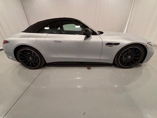 2025 Mercedes-Benz AMG SL 55 Base