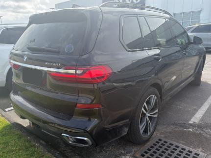 Black Sapphire Metallic 2019 BMW X7 xDrive40i