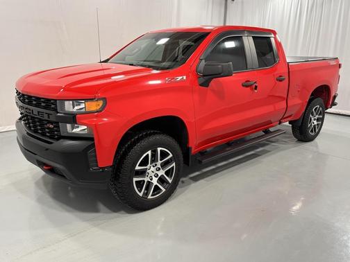 2019 Chevrolet Silverado 1500 Custom Trail Boss