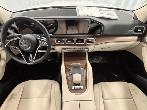 2026 Mercedes-Benz GLS 450 4MATIC