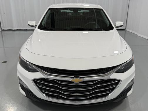 2021 Chevrolet Malibu FWD LT