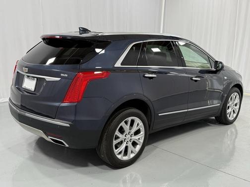 2019 Cadillac XT5 Platinum