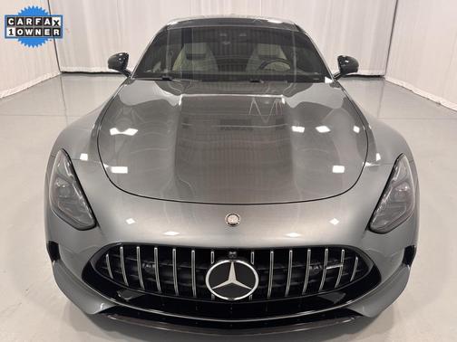 2025 Mercedes-Benz AMG GT 63 Base