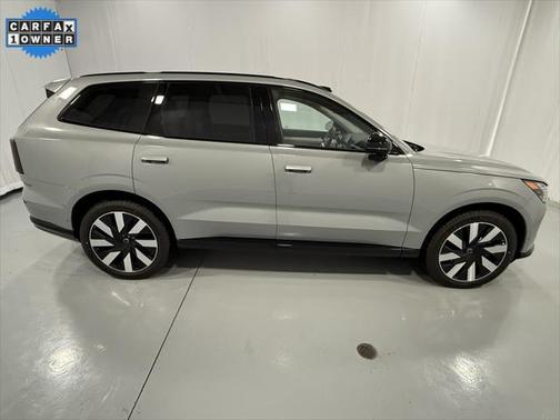 2025 Volvo EX90 Twin Motor Ultra