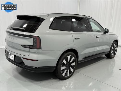 2025 Volvo EX90 Twin Motor Ultra