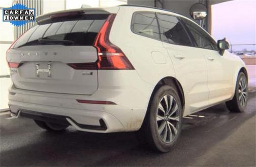 2025 Volvo XC60 B5 Plus
