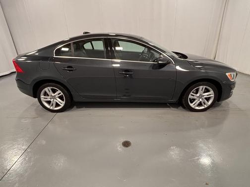 2015 Volvo S60 T5 Premier