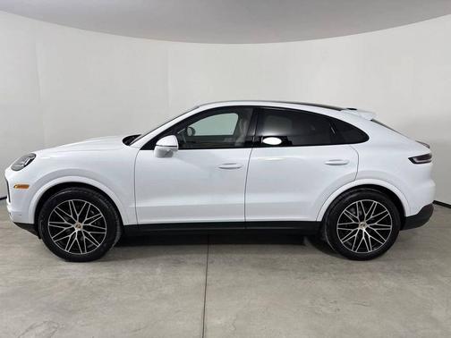 2024 Porsche Cayenne 