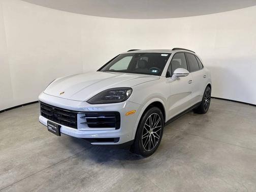 2025 Porsche Cayenne 