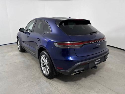 2023 Porsche Macan 
