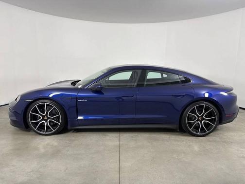 Gentian Blue Metallic 2025 Porsche Taycan