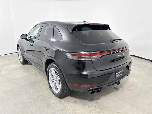 2021 Porsche Macan 