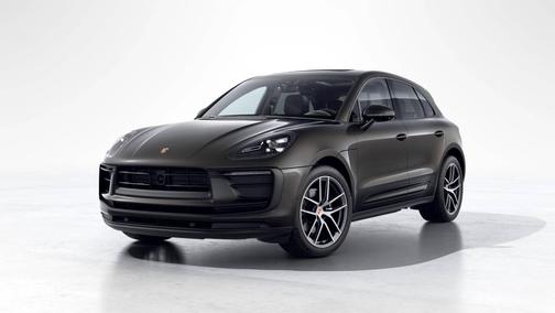 Volcano Grey Metallic 2025 Porsche Macan
