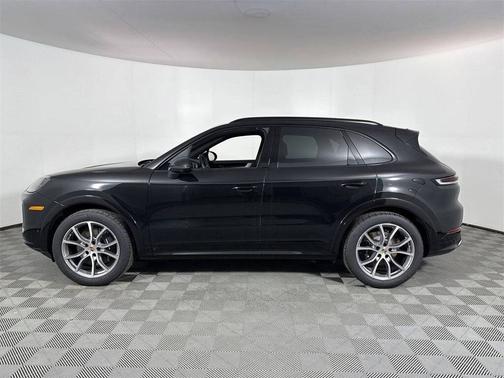 2025 Porsche Cayenne 