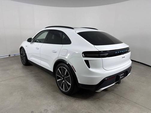 White 2025 Porsche Macan