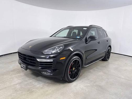Black 2015 Porsche Cayenne