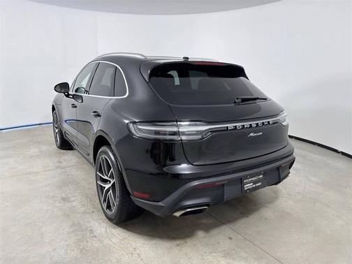 2025 Porsche Macan 