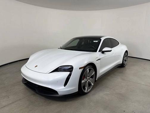 Carrara White Metallic 2021 Porsche Taycan