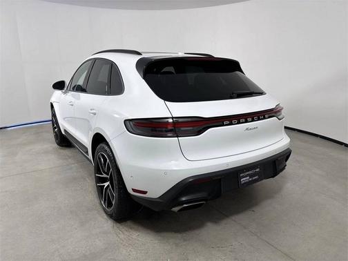 2024 Porsche Macan 