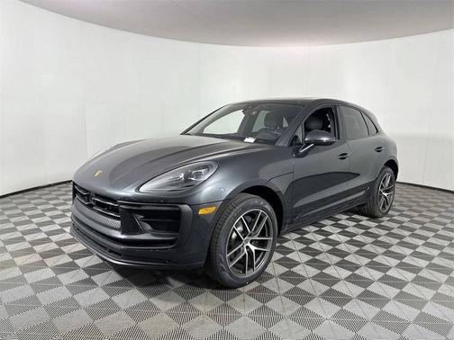 2025 Porsche Macan 