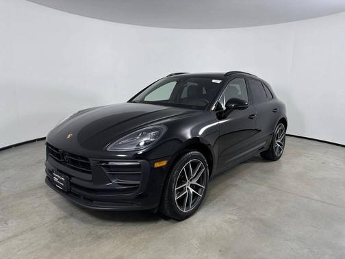 Black 2024 Porsche Macan