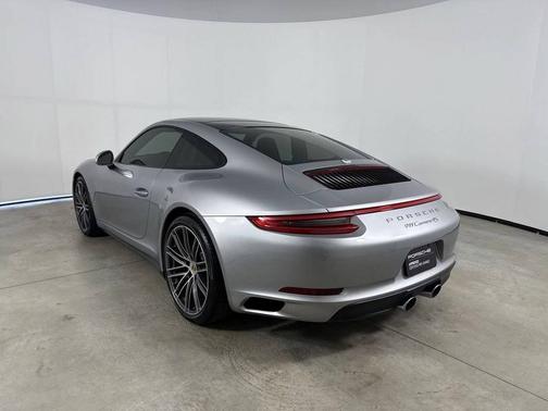 2017 Porsche 911 