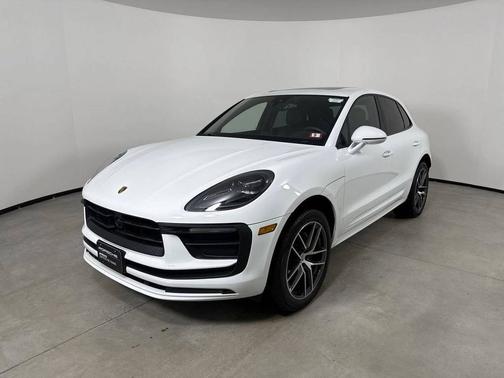 2025 Porsche Macan 