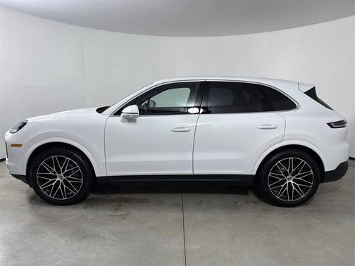 2025 Porsche Cayenne 