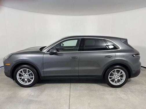 2024 Porsche Cayenne 