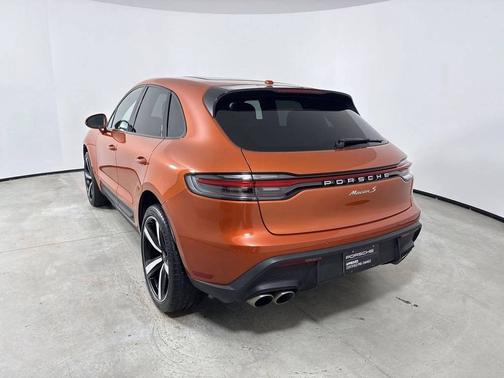 2023 Porsche Macan 