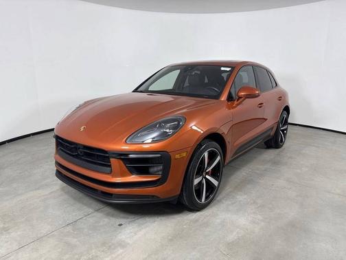 2023 Porsche Macan 