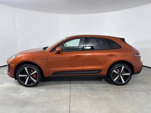 2023 Porsche Macan 