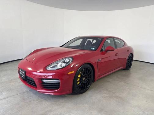 Carmine Red 2014 Porsche Panamera