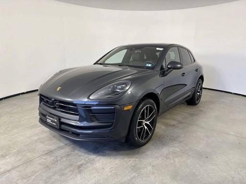 2025 Porsche Macan 
