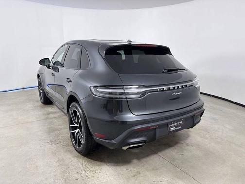 2025 Porsche Macan 