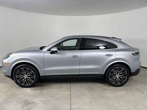 2025 Porsche Cayenne 