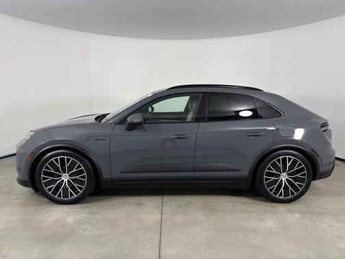 Slate Grey Neo 2025 Porsche Macan