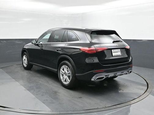 Black 2026 Mercedes-Benz GLC 300 Base