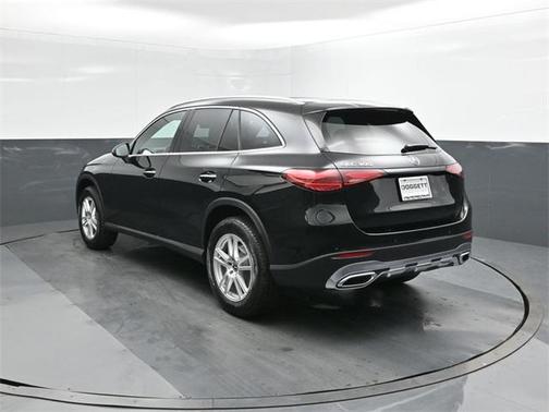 2026 Mercedes-Benz GLC 300 Base