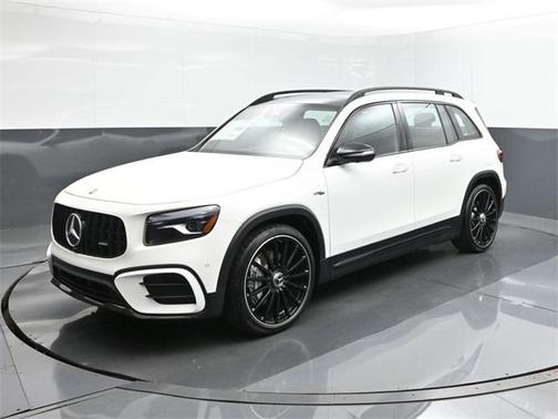 2025 Mercedes-Benz AMG GLB 35 Base