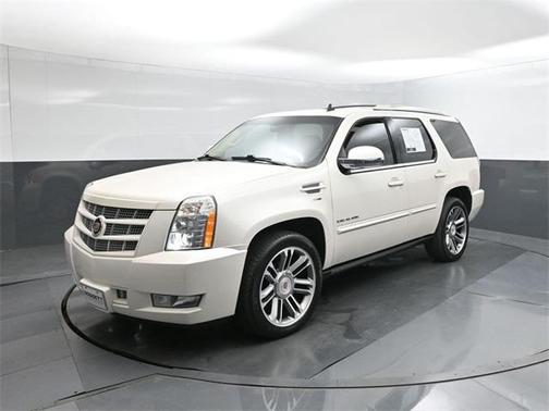 2013 Cadillac Escalade Premium