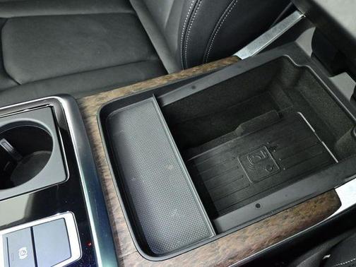 2023 Audi Q8 55 Premium