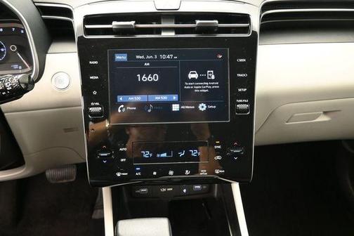 Shimmering Silver 2024 Hyundai TUCSON SEL